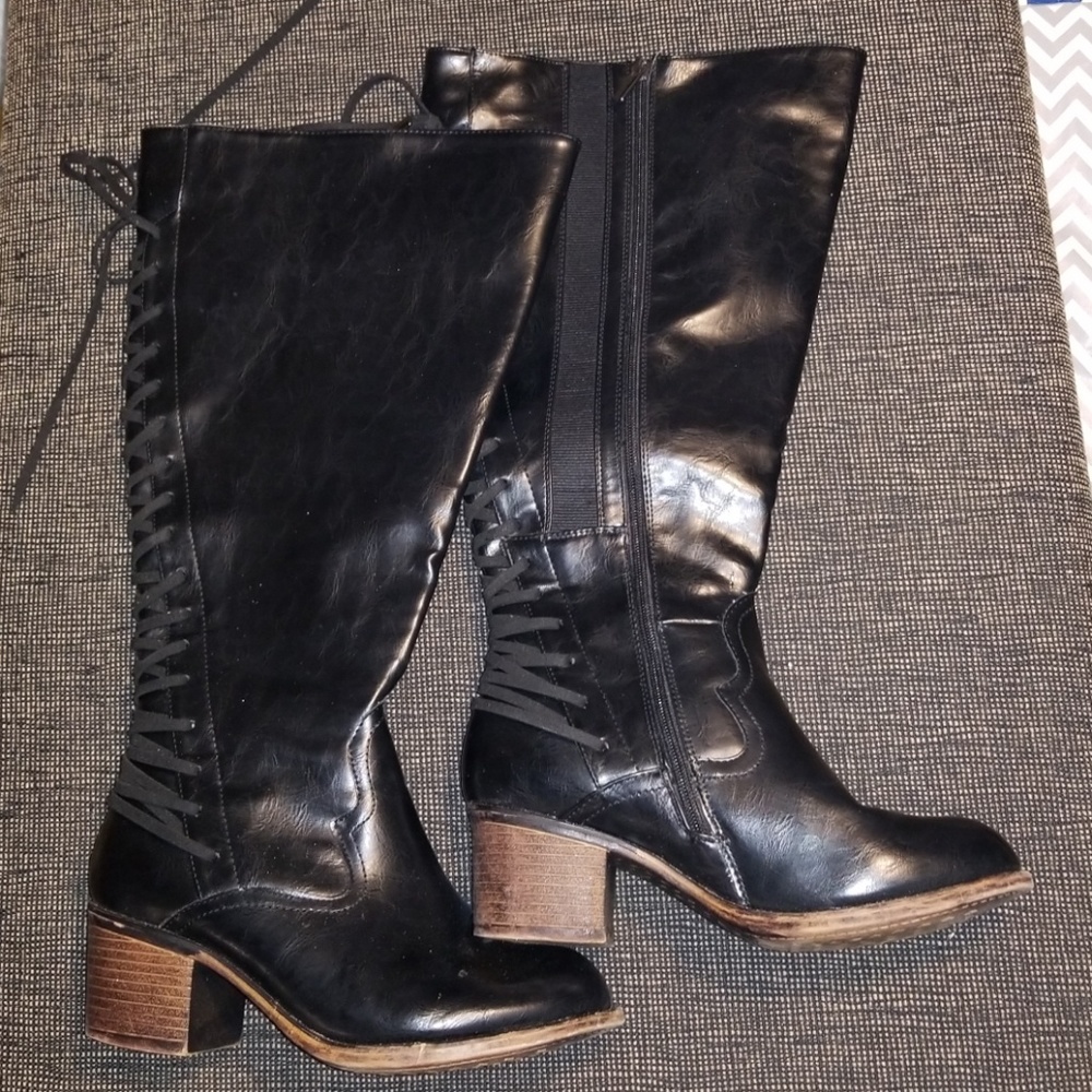 Torrid wide calf boots